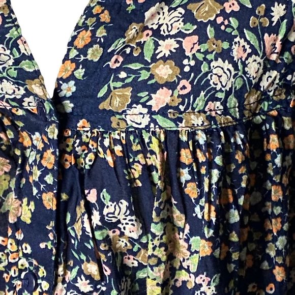 H and M Button Front Top Black with Floral Print Sz 12 Three Quarter Sleeve - Picture 6 of 8